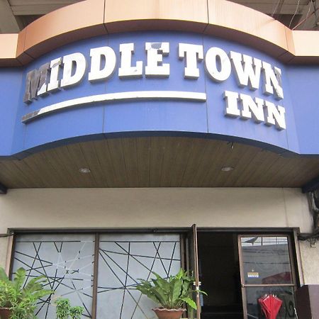Middle Town Inn Bacolod Ngoại thất bức ảnh